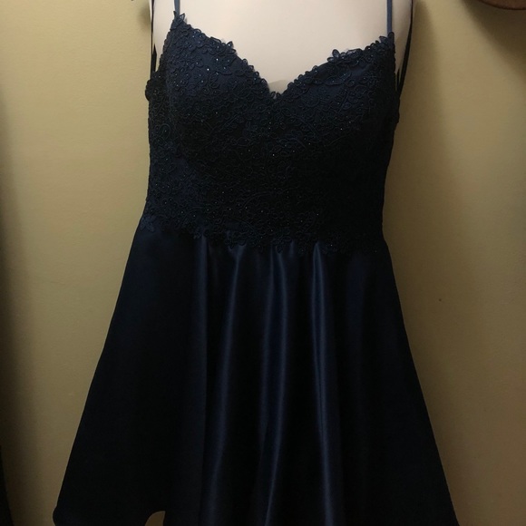 Dancing Queen homecoming dress - Picture 2 of 8